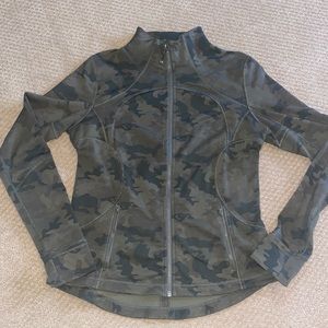 Lululemon Forme Green Camo Jacket 12